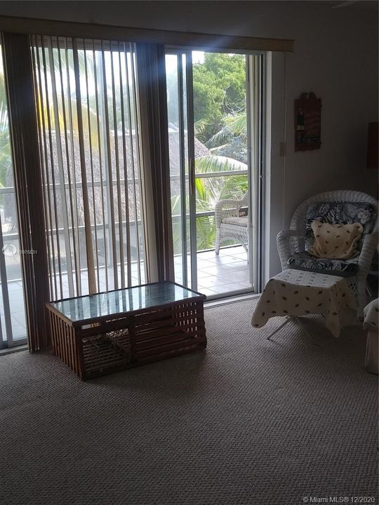 Недавно продано: $319,900 (1 спален, 1 ванн, 0 Квадратных фут)