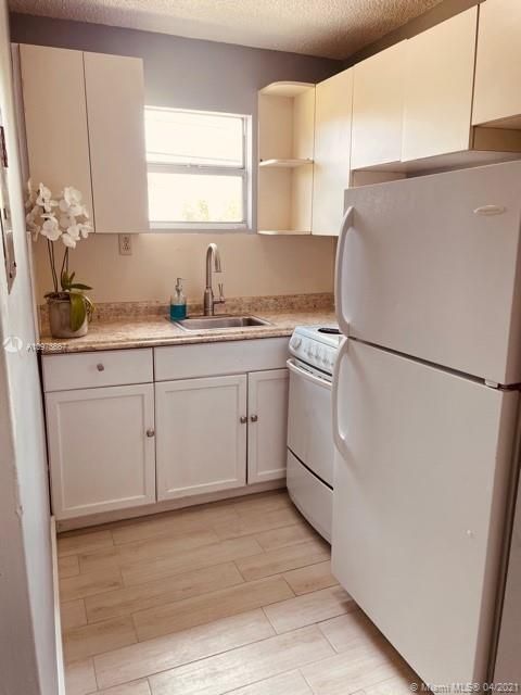 Недавно арендовано: $1,400 (1 спален, 1 ванн, 1318 Квадратных фут)