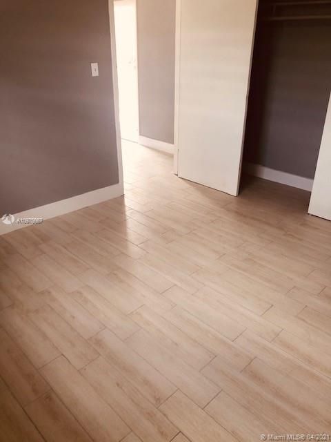 Недавно арендовано: $1,400 (1 спален, 1 ванн, 1318 Квадратных фут)