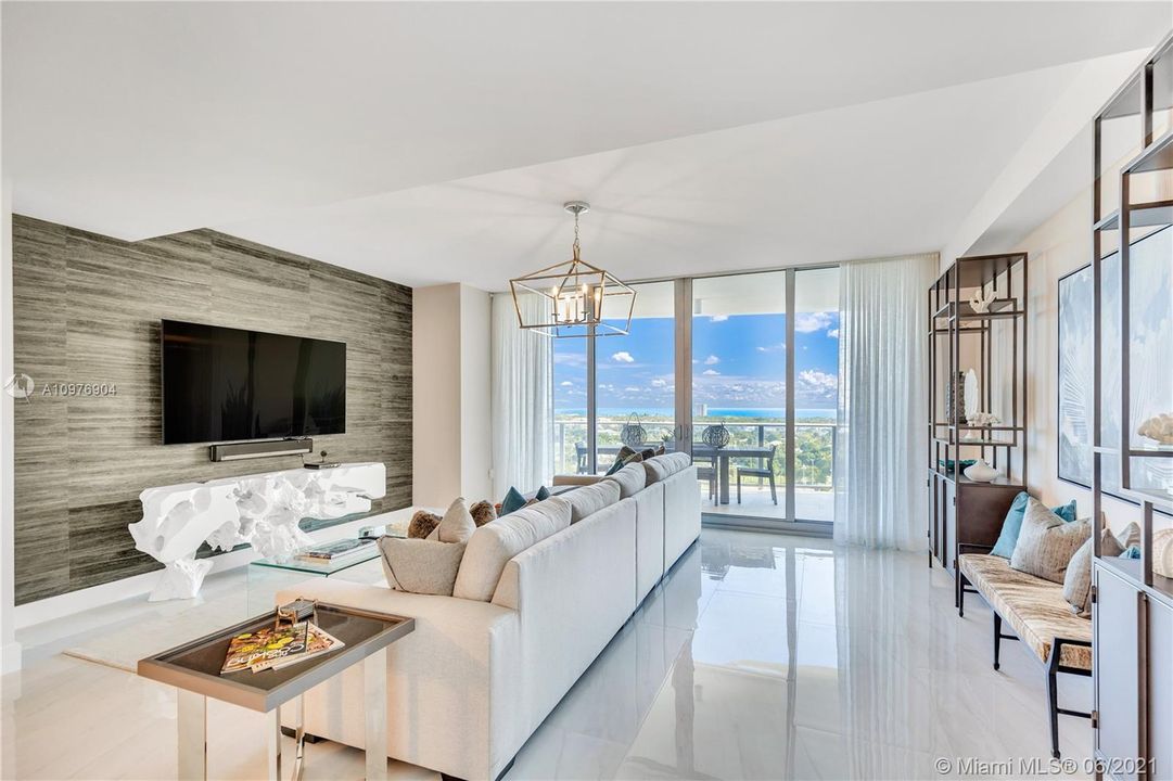 Entry-point, view from the private elevator foyer.