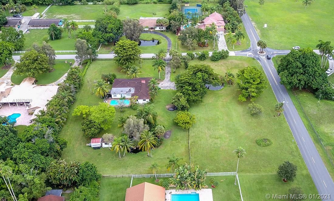 Недавно продано: $320,000 (1.02 acres)