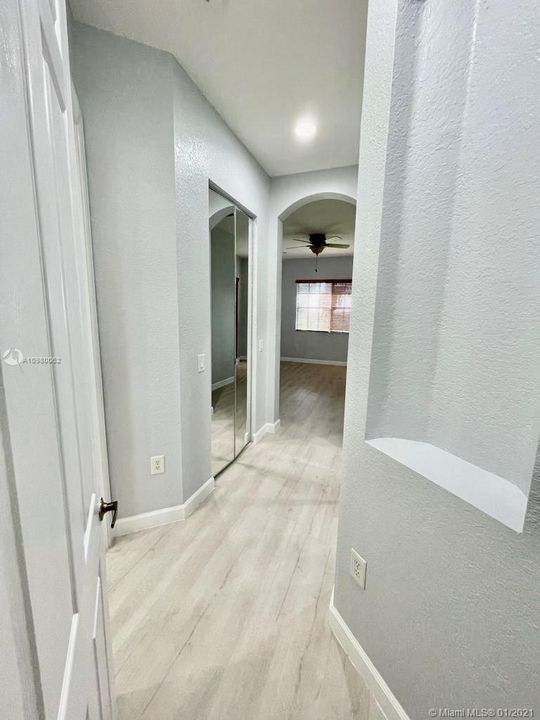 Master bedroom entrance hall