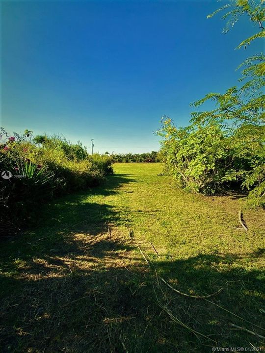 Vendido Recientemente: $258,000 (2.50 acres)