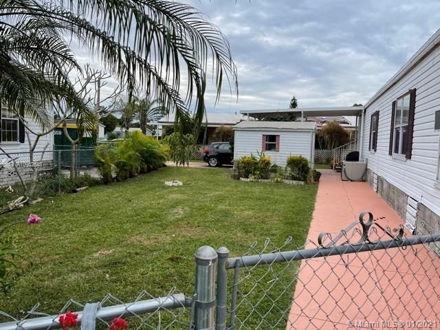 Recently Sold: $165,000 (2 beds, 2 baths, 1170 Square Feet)