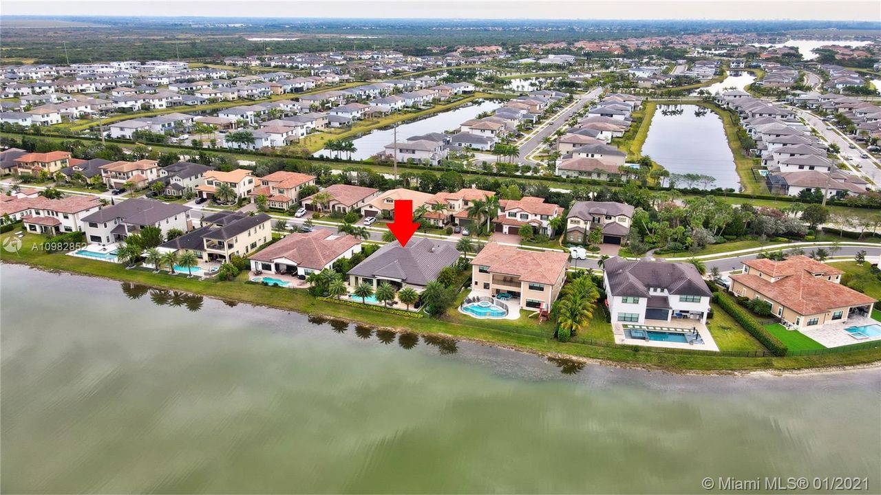 Recently Sold: $1,100,000 (4 beds, 4 baths, 3494 Square Feet)