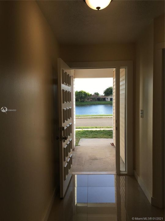 Недавно арендовано: $2,150 (3 спален, 2 ванн, 971 Квадратных фут)