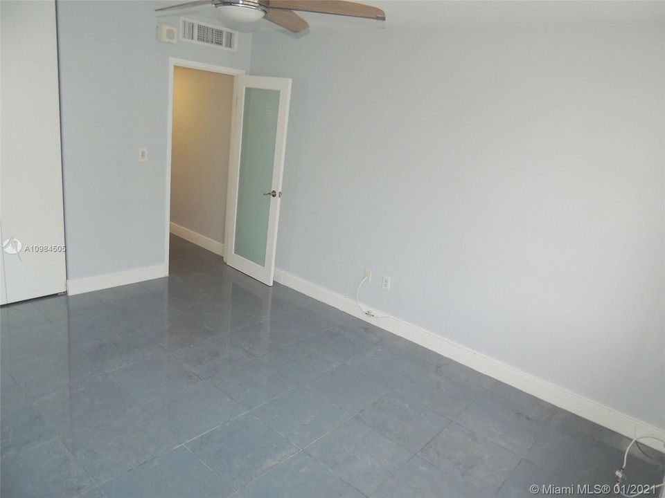 Recently Rented: $2,200 (2 beds, 2 baths, 1509 Square Feet)