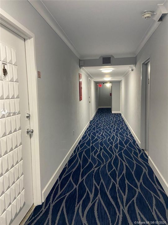 Recently Rented: $2,200 (2 beds, 2 baths, 1509 Square Feet)