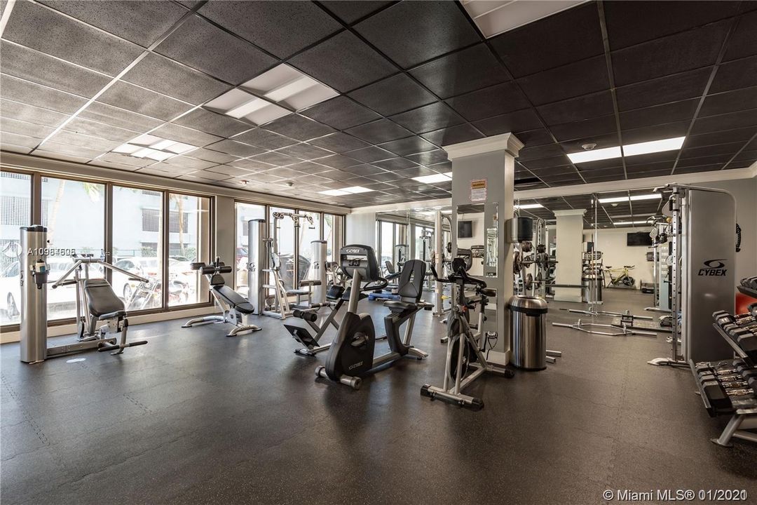 Recently Rented: $2,200 (2 beds, 2 baths, 1509 Square Feet)