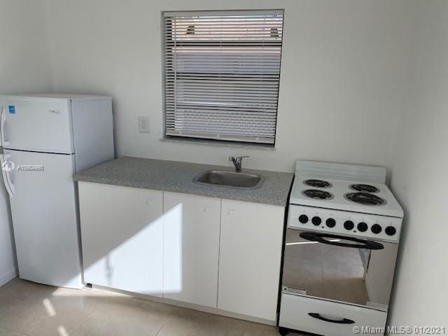 Recently Rented: $800 (1 beds, 1 baths, 400 Square Feet)