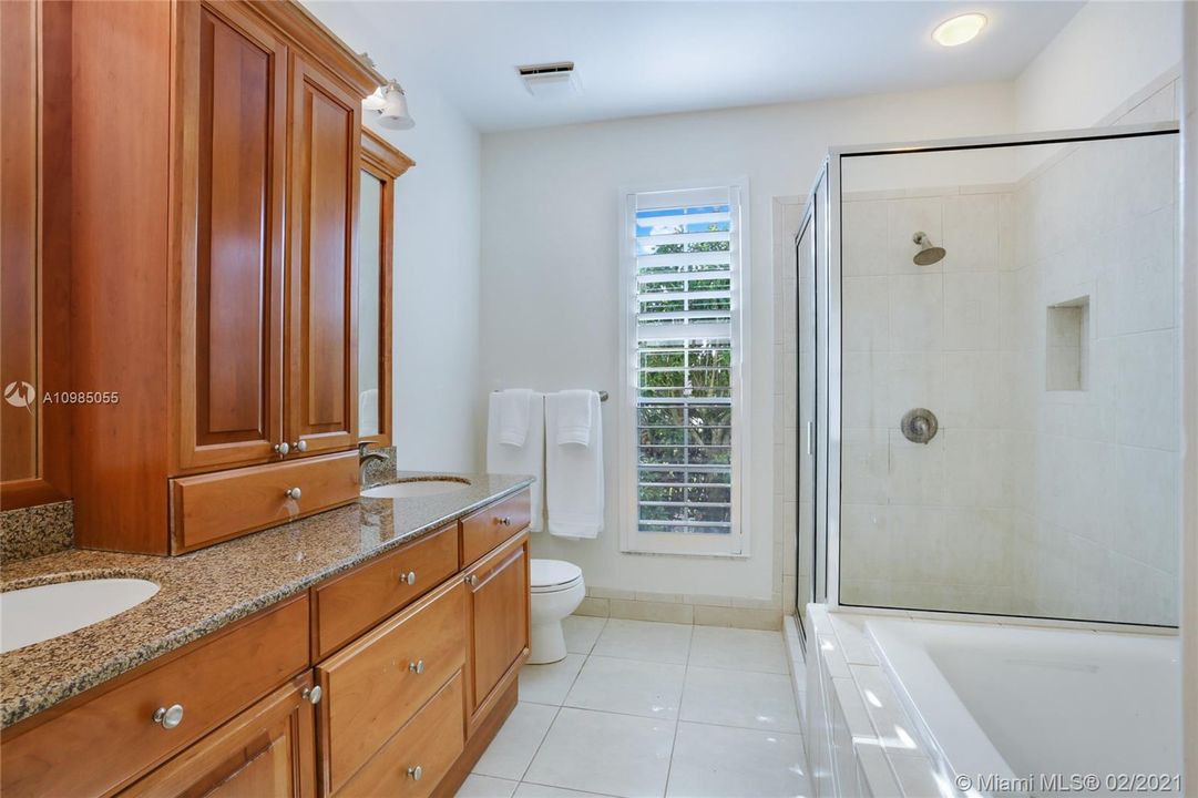 Master Bath downstairs