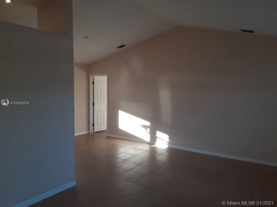 Recently Sold: $250,000 (3 beds, 2 baths, 1500 Square Feet)