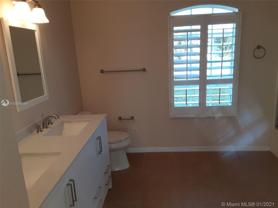 Recently Sold: $250,000 (3 beds, 2 baths, 1500 Square Feet)