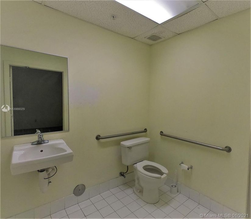 11421 NW 122 Street restroom