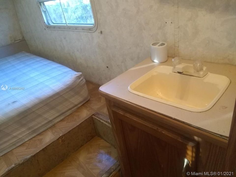 Недавно арендовано: $750 (0 спален, 1 ванн, 240 Квадратных фут)