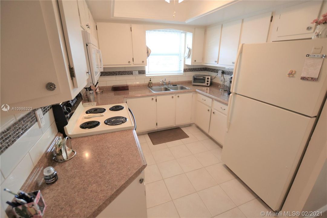 Recently Sold: $87,500 (2 beds, 1 baths, 815 Square Feet)