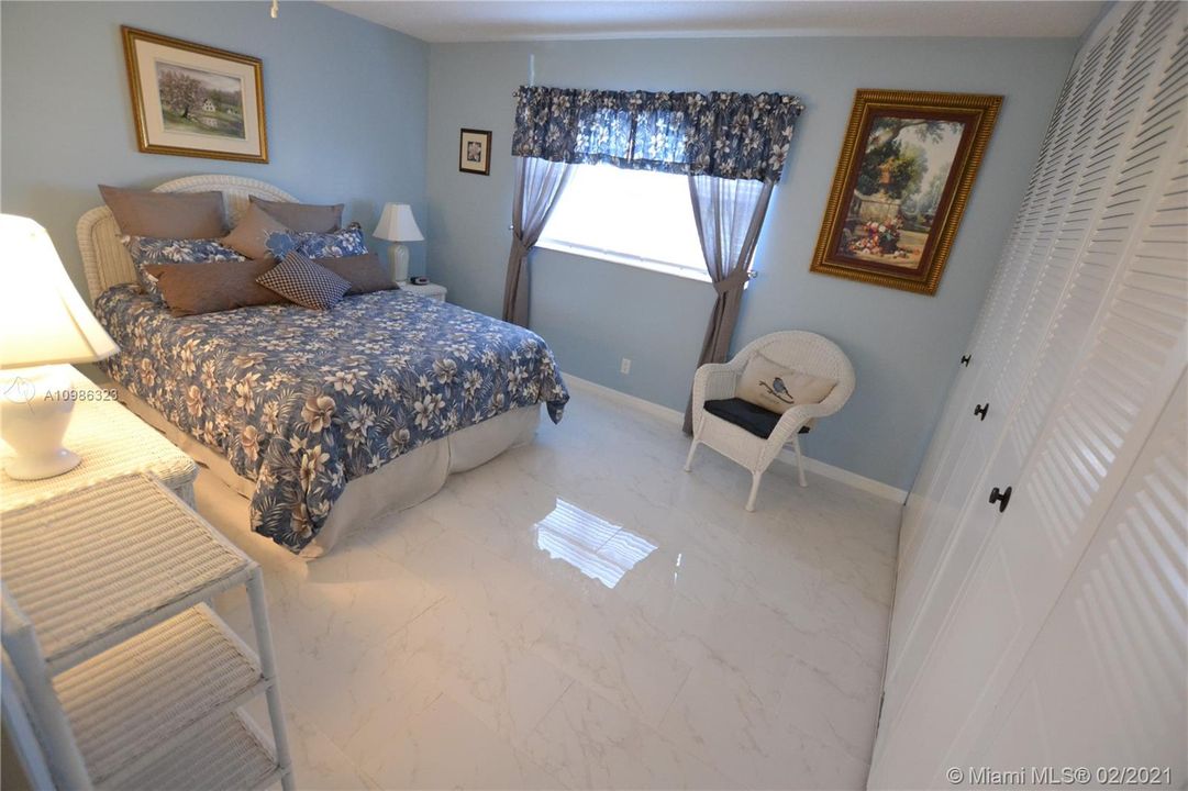Recently Sold: $87,500 (2 beds, 1 baths, 815 Square Feet)