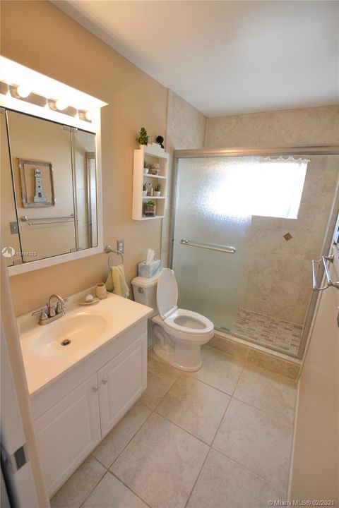Recently Sold: $87,500 (2 beds, 1 baths, 815 Square Feet)