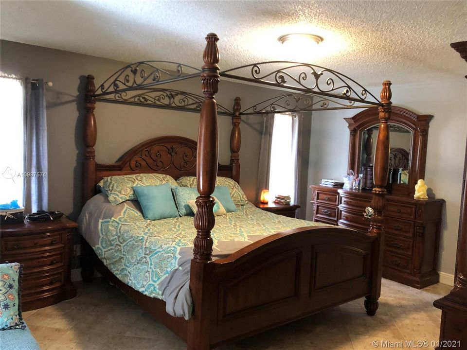 Large master bedroom suite