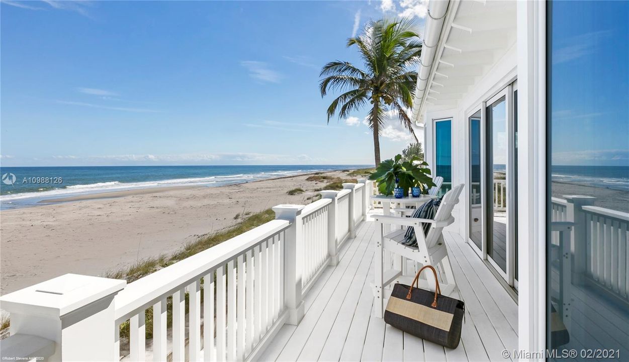 Vendido Recientemente: $59,900,000 (10 camas, 12 baños, 26234 Pies cuadrados)