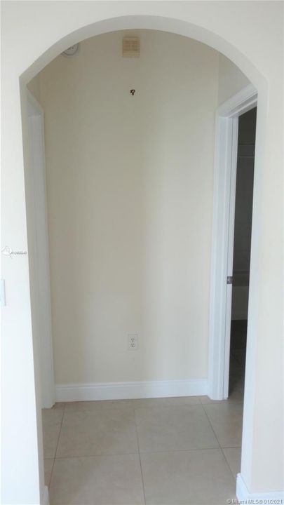 Vendido Recientemente: $195,999 (1 camas, 1 baños, 723 Pies cuadrados)