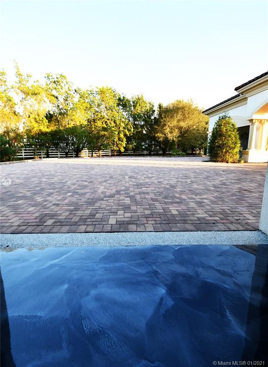 Recientemente alquilado: $29,000 (5 camas, 5 baños, 8848 Pies cuadrados)