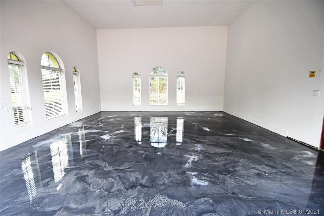 Recientemente alquilado: $29,000 (5 camas, 5 baños, 8848 Pies cuadrados)