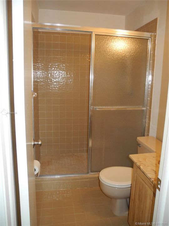 最近售出: $227,000 (2 贝兹, 2 浴室, 1492 平方英尺)