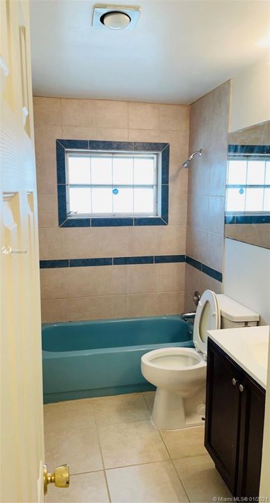 Недавно арендовано: $1,750 (2 спален, 2 ванн, 1345 Квадратных фут)