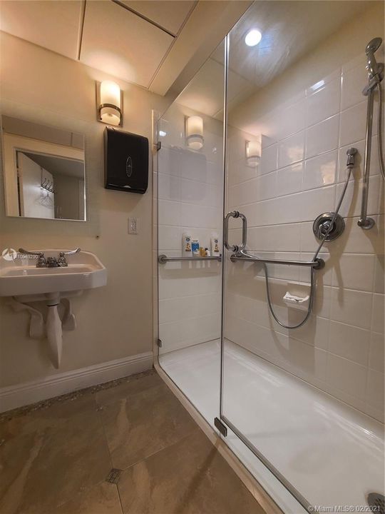 Недавно арендовано: $650 (0 спален, 0 ванн, 0 Квадратных фут)