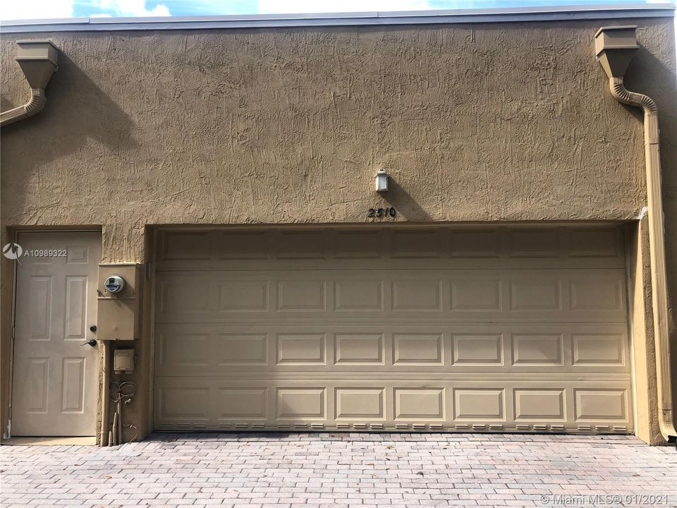TWO CAR ATTACHED GARAGE