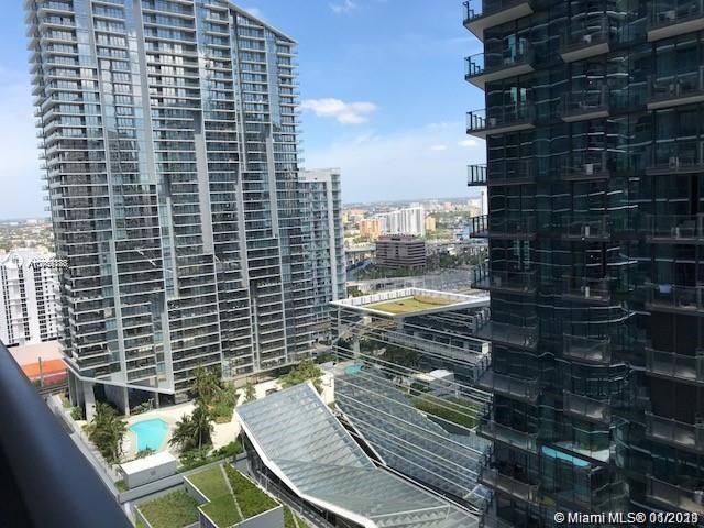 Recently Rented: $3,000 (1 beds, 2 baths, 881 Square Feet)