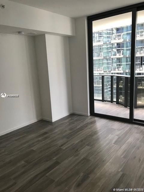 Recently Rented: $3,000 (1 beds, 2 baths, 881 Square Feet)