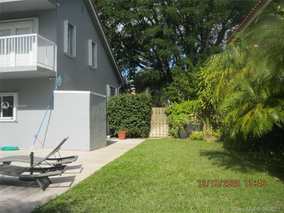 Recently Sold: $524,900 (4 beds, 3 baths, 2352 Square Feet)