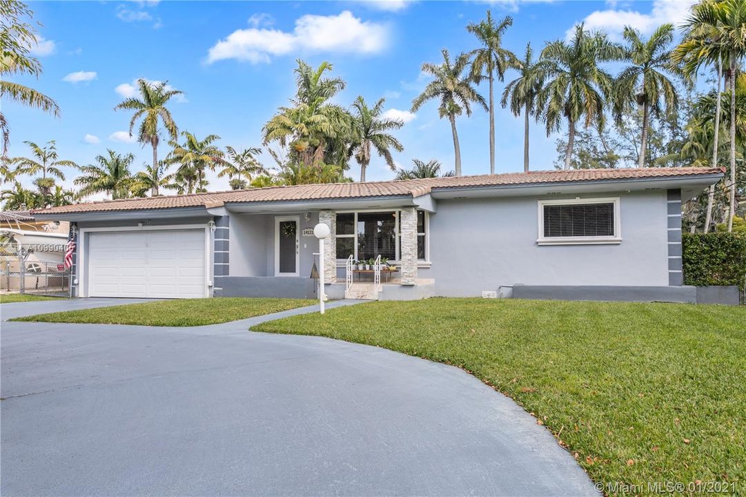 Recently Sold: $569,900 (3 beds, 2 baths, 0 Square Feet)