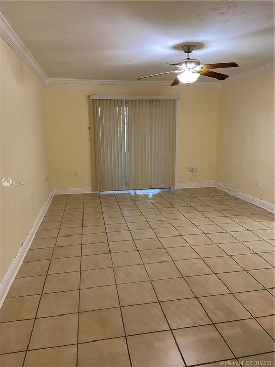 Recently Rented: $1,300 (2 beds, 1 baths, 845 Square Feet)