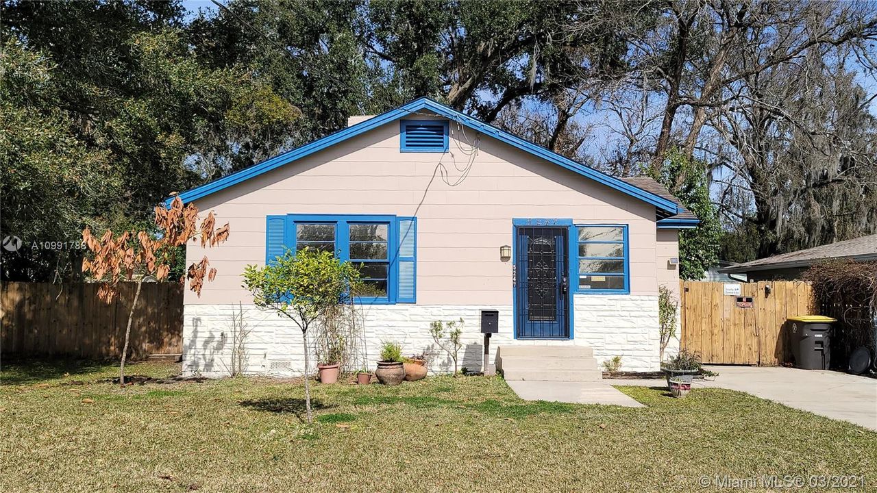 Recently Sold: $164,900 (3 beds, 1 baths, 0 Square Feet)