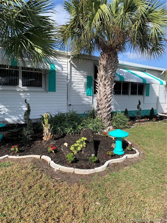 Recently Sold: $99,500 (2 beds, 2 baths, 1245 Square Feet)