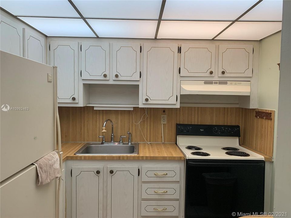 最近售出: $49,900 (1 贝兹, 1 浴室, 590 平方英尺)