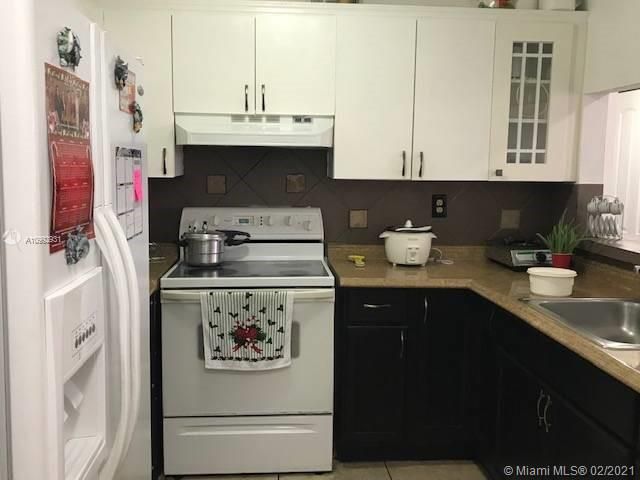 Recently Rented: $1,500 (2 beds, 2 baths, 867 Square Feet)