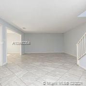 Vendido Recientemente: $249,900 (3 camas, 2 baños, 1782 Pies cuadrados)