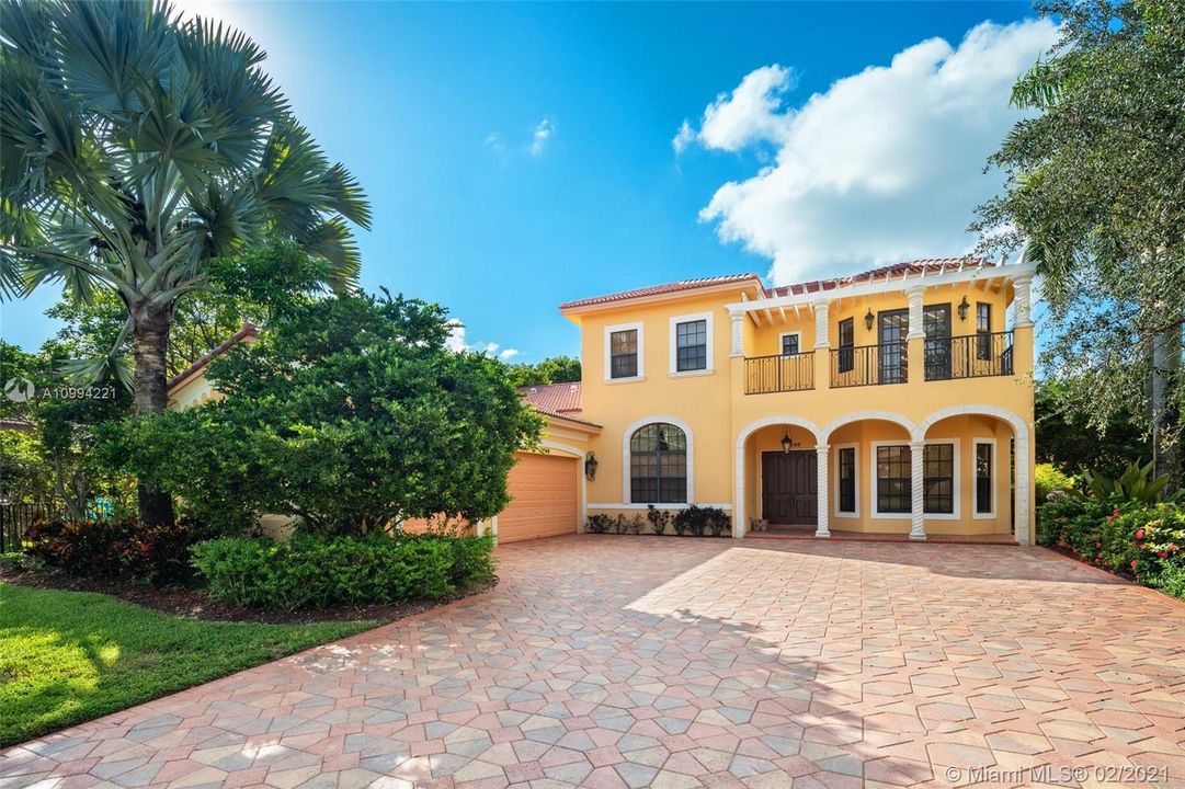 Recently Rented: $5,000 (6 beds, 4 baths, 4323 Square Feet)