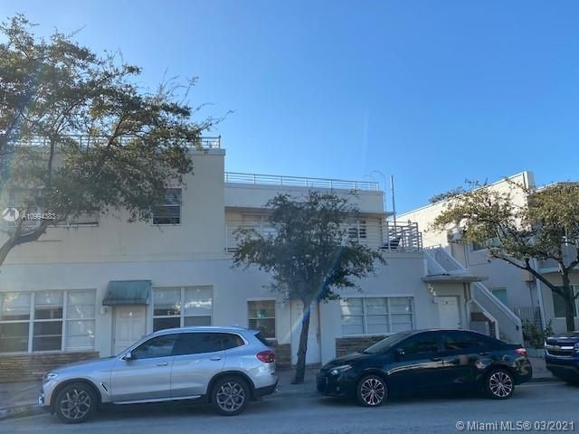 Recently Sold: $222,900 (1 beds, 1 baths, 452 Square Feet)