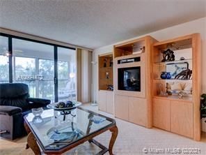 Recently Sold: $207,000 (2 beds, 2 baths, 1235 Square Feet)