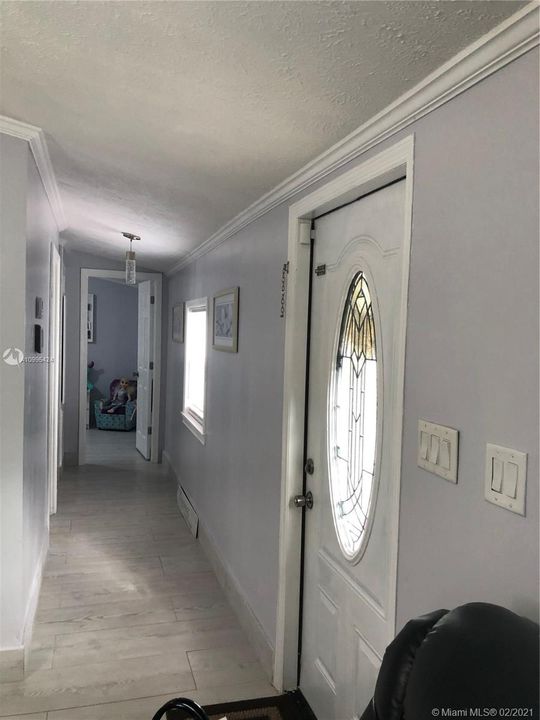 Недавно продано: $75,000 (3 спален, 2 ванн, 1024 Квадратных фут)