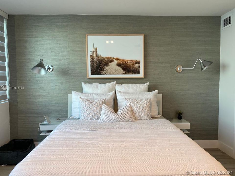 Recently Rented: $2,200 (1 beds, 2 baths, 1010 Square Feet)