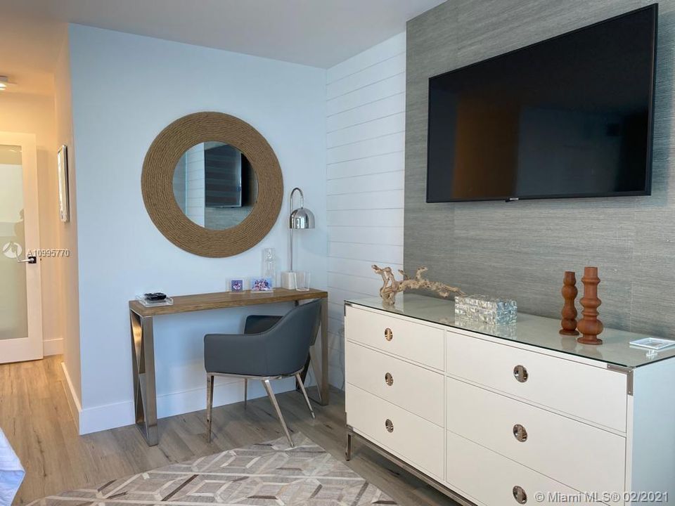 Recently Rented: $2,200 (1 beds, 2 baths, 1010 Square Feet)