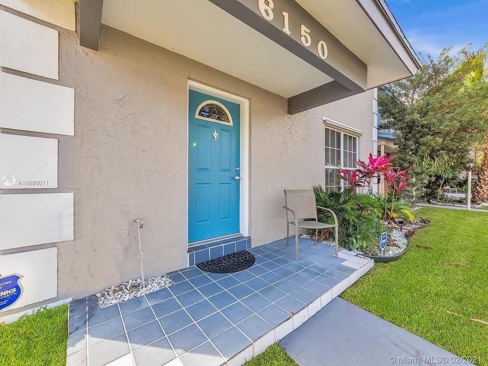 Vendido Recientemente: $269,900 (3 camas, 2 baños, 1500 Pies cuadrados)