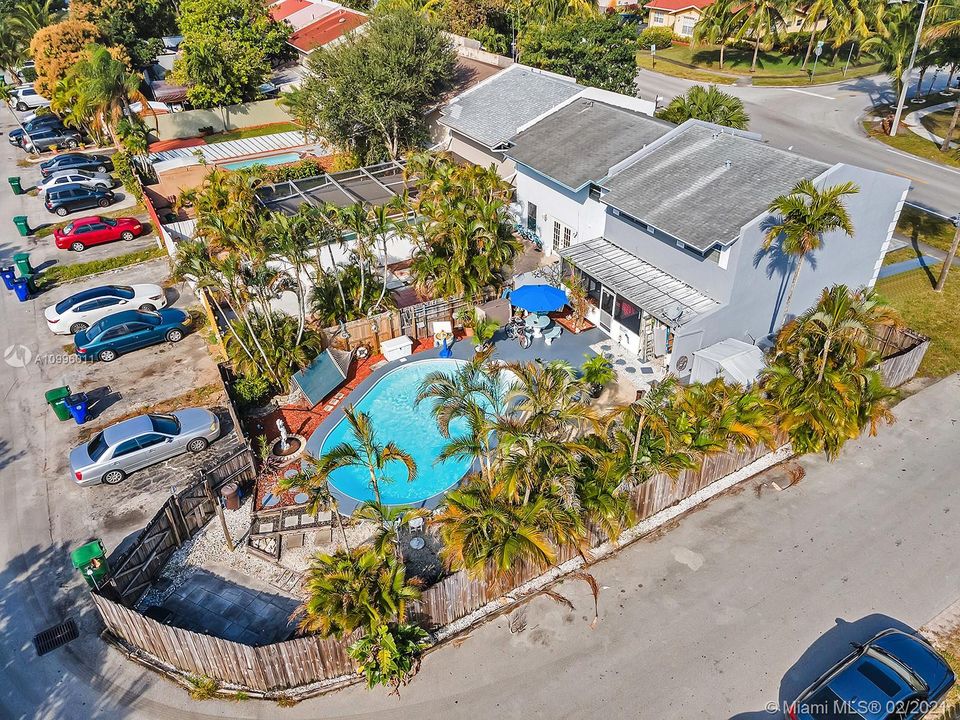 Vendido Recientemente: $269,900 (3 camas, 2 baños, 1500 Pies cuadrados)