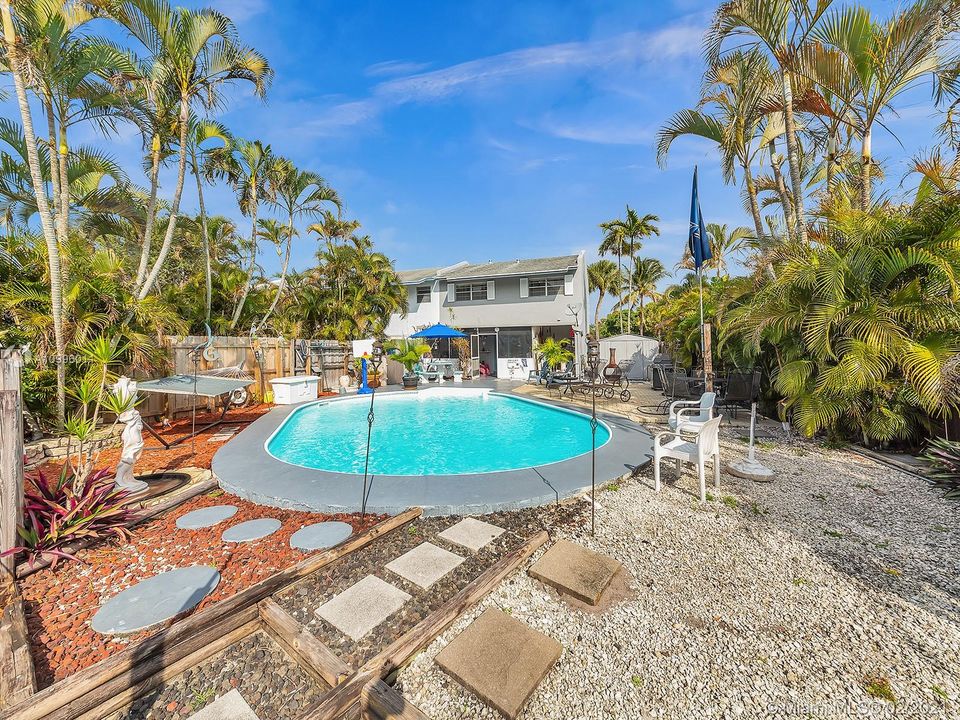 Vendido Recientemente: $269,900 (3 camas, 2 baños, 1500 Pies cuadrados)